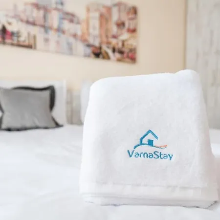 Apartamento Bright Place Next To Grand Mall Varna